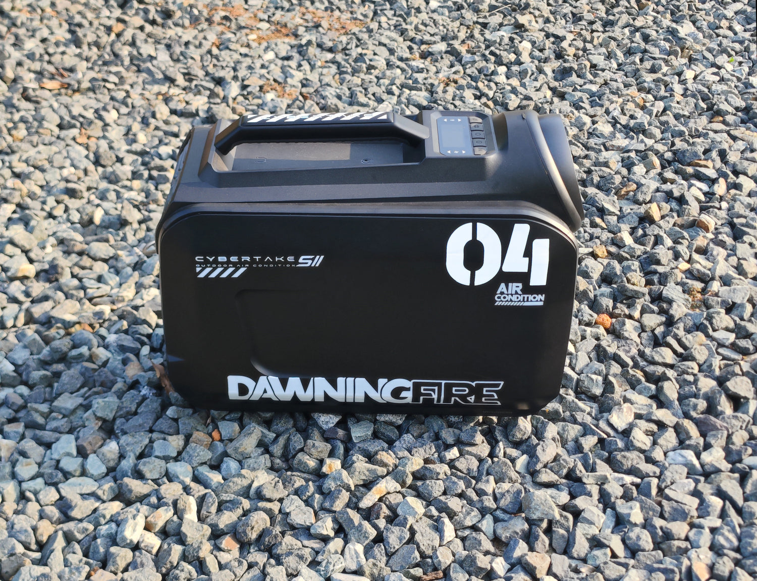 DAWNINGFIRE × CYBRTAKE 屋外用エアコン コラボレーションエディション