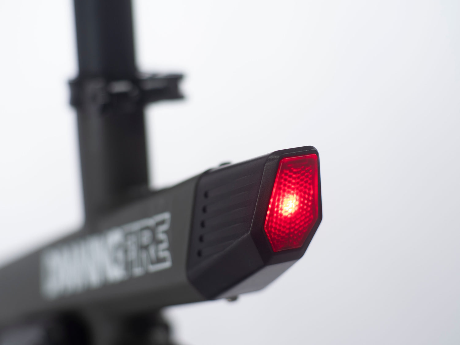 タクティカル電動自転車 – EXPLORER