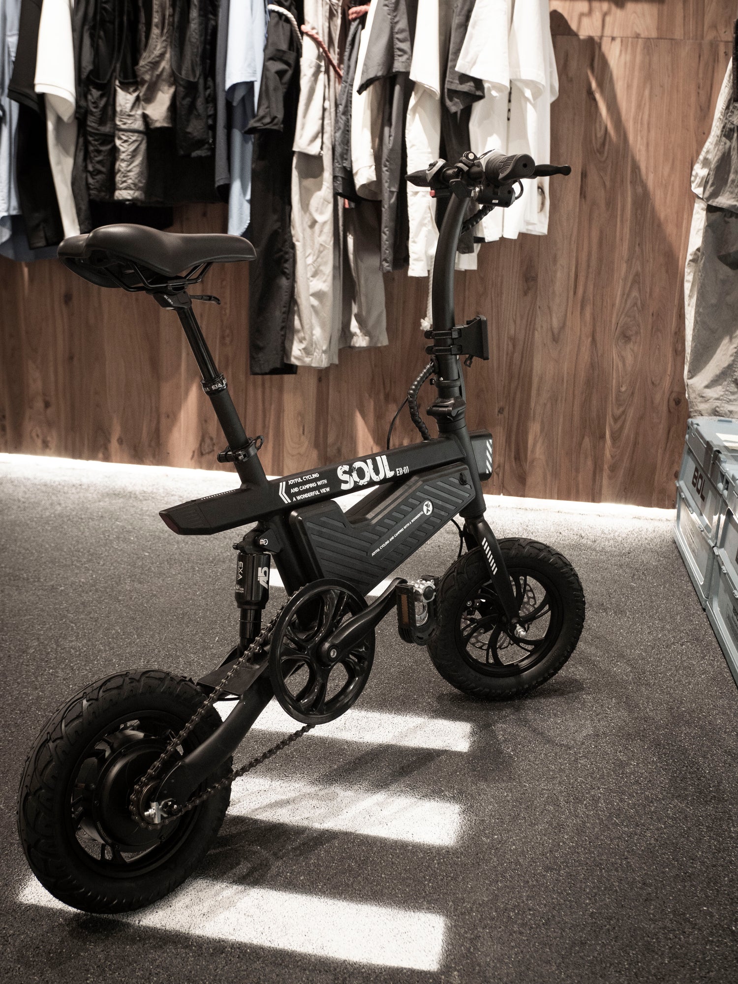 タクティカル電動自転車 – EXPLORER