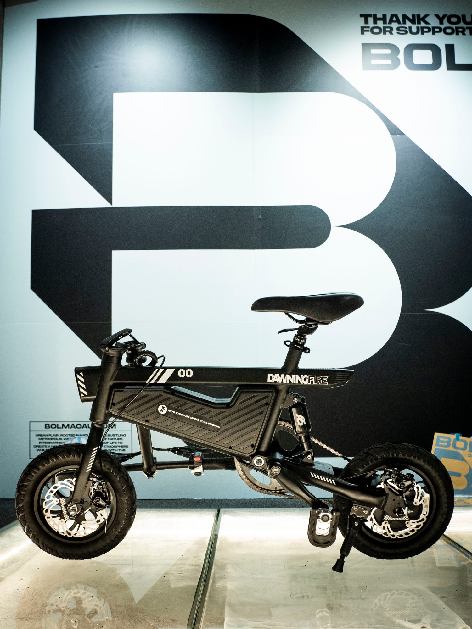 タクティカル電動自転車 – EXPLORER