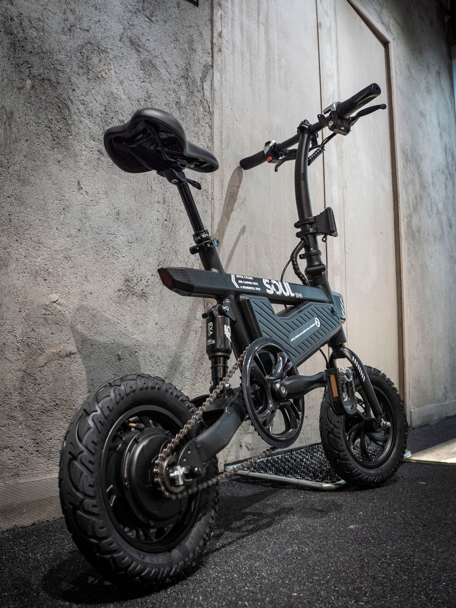 タクティカル電動自転車 – EXPLORER