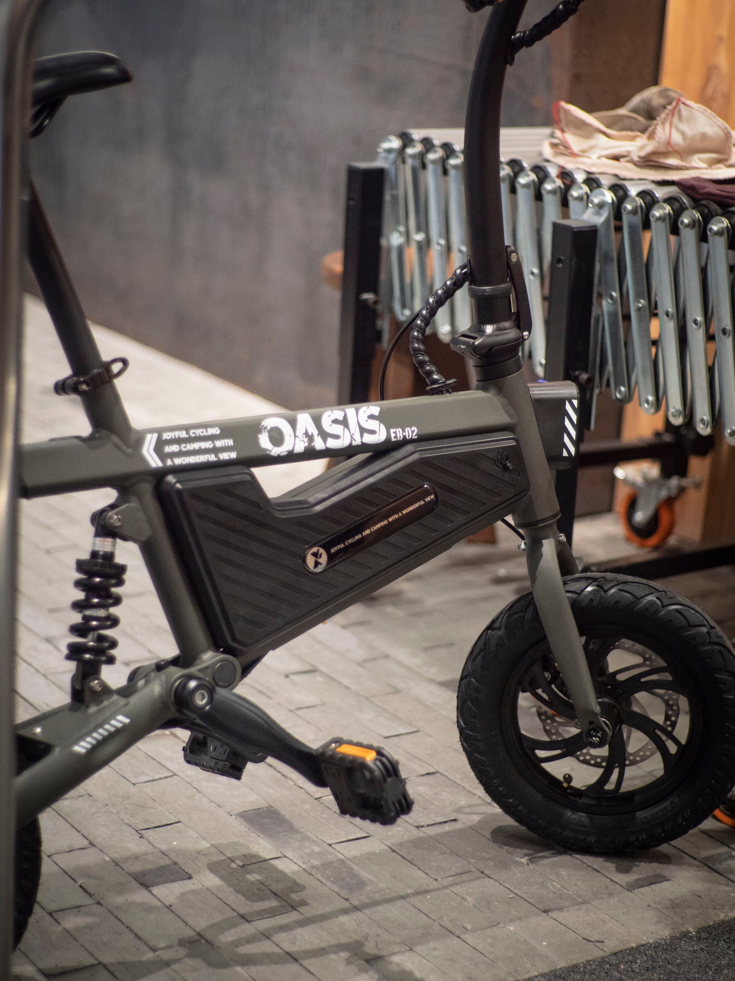 タクティカル電動自転車 – EXPLORER