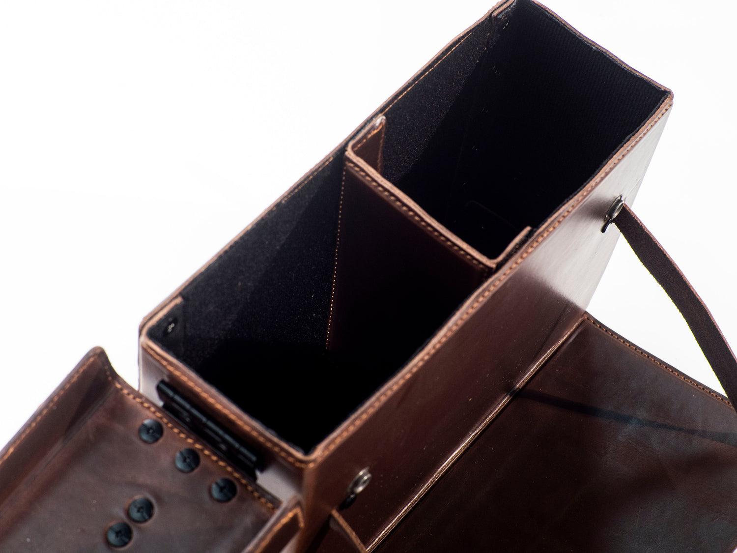 ブロンプトン フロントレザーバッグ – ブラック