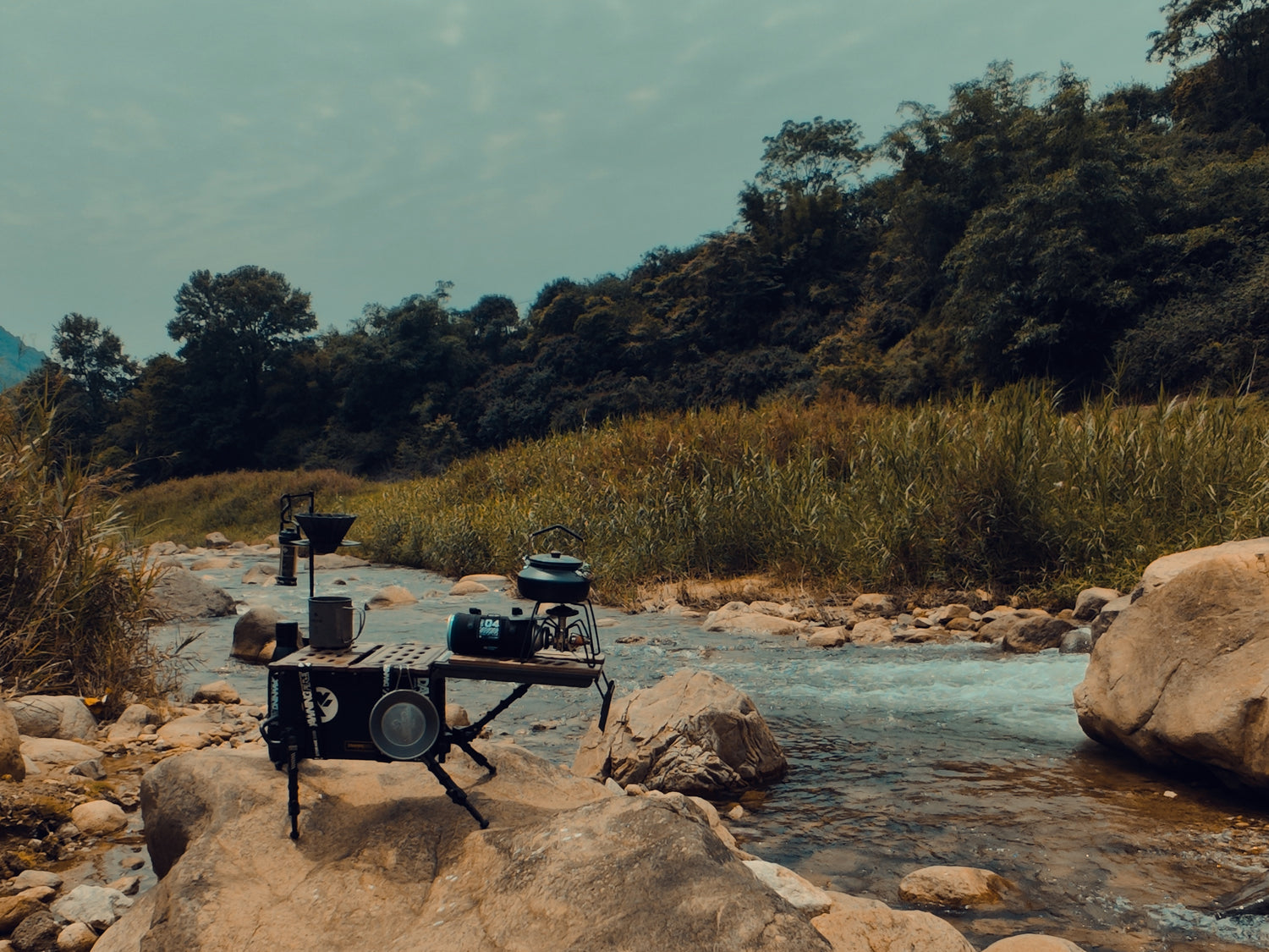 Storage Dog Tactical Camping Box – Gray